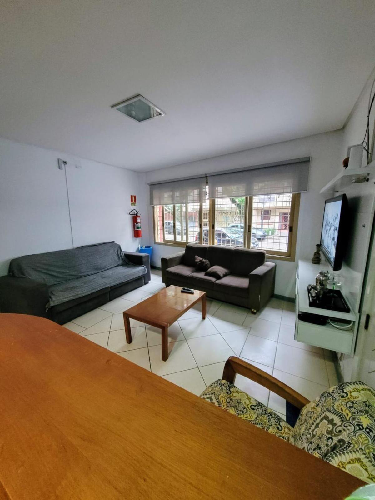 Man'S Place Hostel Masculino Порту Алегри Екстериор снимка
