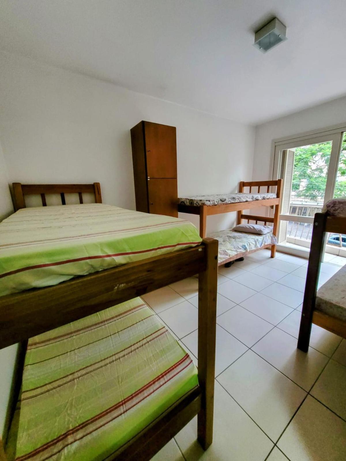 Man'S Place Hostel Masculino Порту Алегри Екстериор снимка